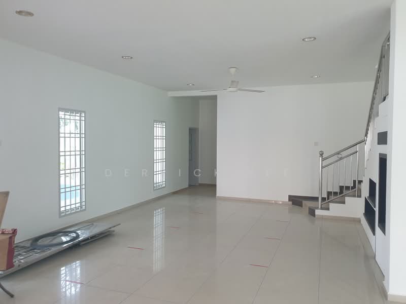 Bungalow for Sale in Taman Sungai Abong (Muar) - Derrick Yee - Living Room - PropertyGuru.com.my