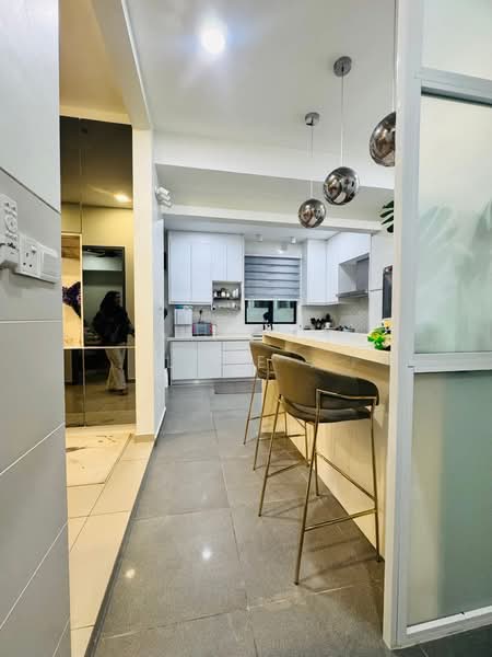 Rumah Berkembar untuk Dijual di Setia Utama (Setia Alam) - Loke . - Kitchen - PropertyGuru.com.my