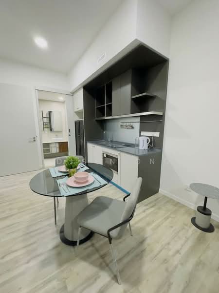 Service Residence for Rent at Millerz Square Serviced Residence - Edison Ong - Kitchen - PropertyGuru.com.my