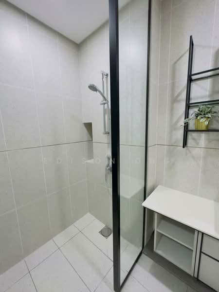 Service Residence for Rent at Millerz Square Serviced Residence - Edison Ong - Bathroom - PropertyGuru.com.my