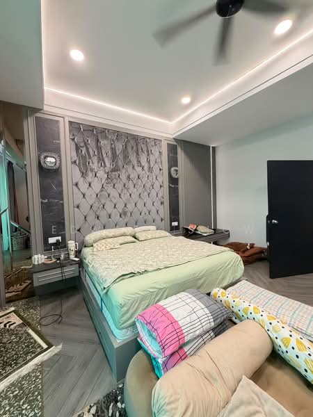 Rumah Kluster untuk Dijual di Taman Mount Austin (Tebrau) - Edward Siow - Bedroom - PropertyGuru.com.my