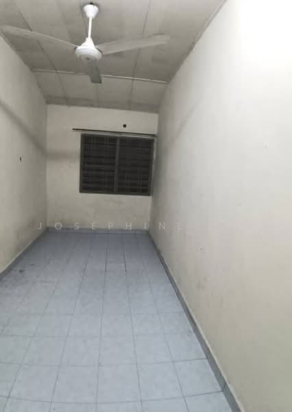 1.5-storey Terraced House for Sale in Taman Perwira Indah (Simpang Ampat) - Josephine Lim - Interior - PropertyGuru.com.my