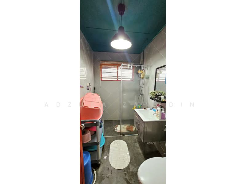 Bungalow for Sale in SS1 (Petaling Jaya) - Adzura Zamedin - Bathroom - PropertyGuru.com.my