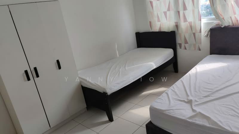 Apartment for Rent at Residensi Vista Wirajaya - Yanny Siow - Master Bedroom - PropertyGuru.com.my