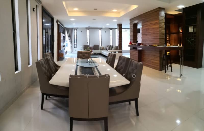 Semi-Detached House for Sale in Taman Pelangi (Johor Bahru) - Elleyna Soo - PropertyGuru.com.my