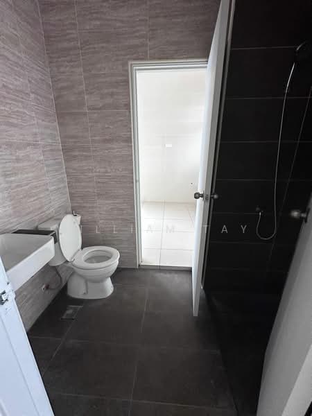 Rumah Teres 2 Tingkat untuk Dijual di Skudai (Johor) - William Tay - Bathroom - PropertyGuru.com.my