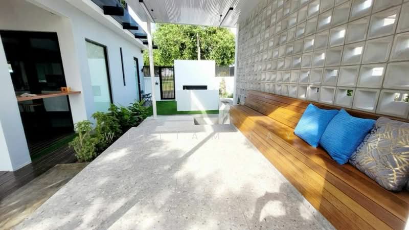 2-storey Terraced House for Sale in Setia Tropika (Johor Bahru) - William Tay - Exterior - PropertyGuru.com.my