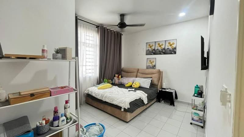 2-storey Terraced House for Sale in Bandar Baru Bukit Beruntung (Serendah) - Steven Lee - Bedroom - PropertyGuru.com.my
