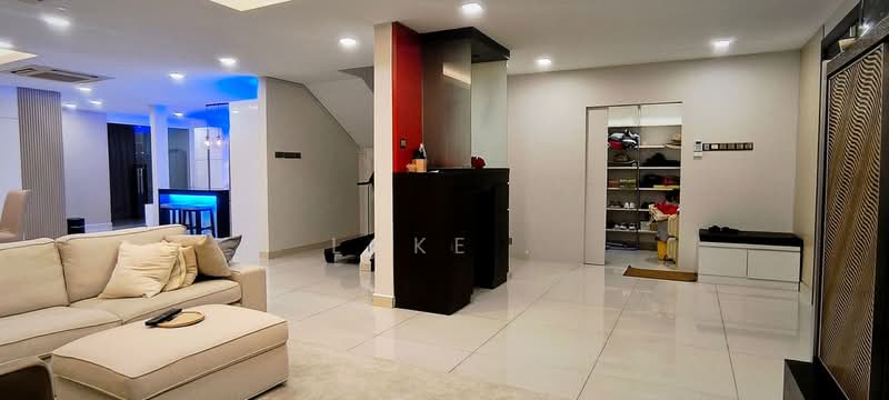 Semi-Detached House for Sale in Setia Damai (Setia Alam) - Loke . - Living Room - PropertyGuru.com.my