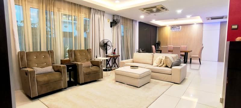 Semi-Detached House for Sale in Setia Damai (Setia Alam) - Loke . - Living Room - PropertyGuru.com.my
