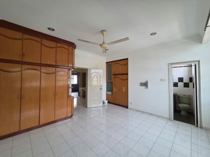 Rumah Teres 2 Tingkat untuk Disewa di Taman Sri Segambut (Segambut) - Alex Lee - Living Room - PropertyGuru.com.my