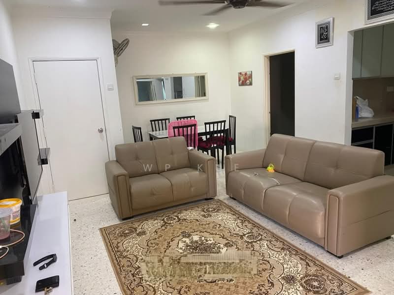 Pangsapuri untuk Dijual di Sri Kayangan (Casa Desira) - WP Kue - Living Room - PropertyGuru.com.my