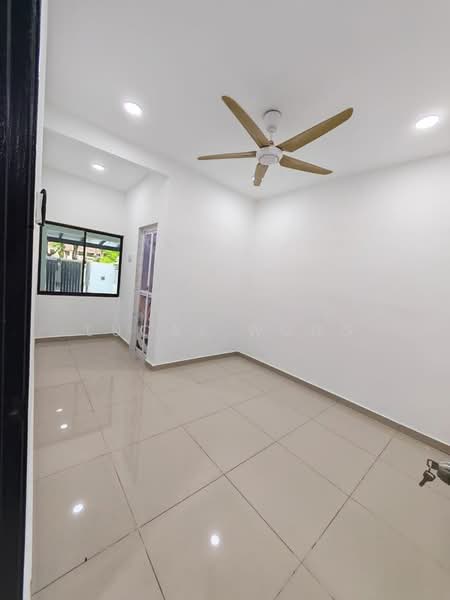 Rumah Teres 1 Tingkat untuk Dijual di Taman Puteri Wangsa (Ulu Tiram) - Lucas Wong - PropertyGuru.com.my