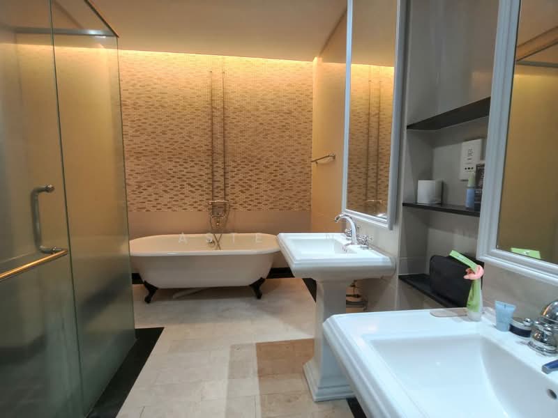 Kondominium untuk Dijual di Quayside Seafront Resort Condominiums - Aster Ng - Bathroom - PropertyGuru.com.my