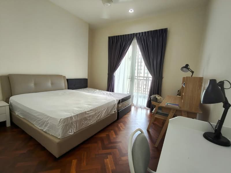 Kondominium untuk Dijual di Quayside Seafront Resort Condominiums - Aster Ng - Bedroom - PropertyGuru.com.my