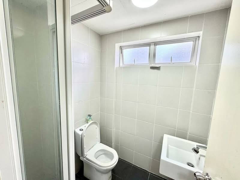 Servis Apartment untuk Disewa di Cerrado Residence @ Southville City - Eldon Chong - Bathroom - PropertyGuru.com.my