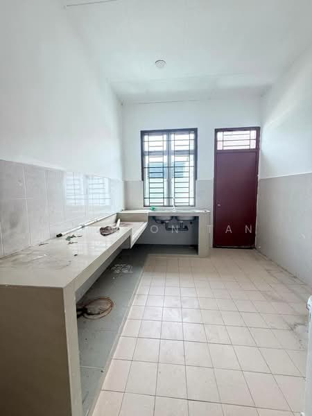 1-storey Terraced House for Sale in Taman Nusa Bestari 2 (Iskandar Puteri (Nusajaya)) - Johnson Tan - Kitchen - PropertyGuru.com.my