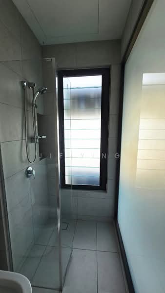 Service Residence for Rent at Sinaran @ Utropolis - Jie Ying - Bathroom - PropertyGuru.com.my