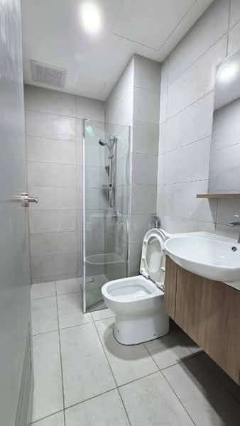 Service Residence for Rent at Sinaran @ Utropolis - Jie Ying - Bathroom - PropertyGuru.com.my