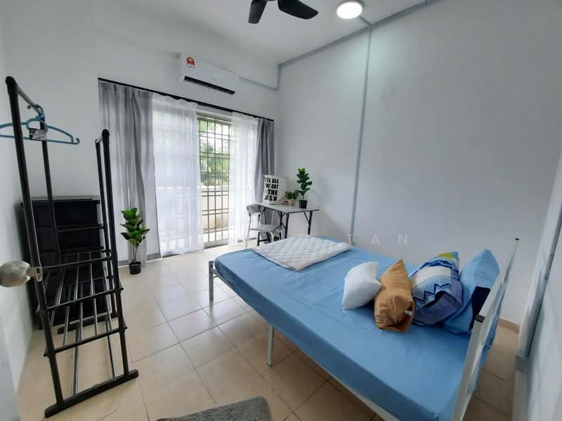 Pangsapuri untuk Dijual di Desa Skudai Apartment - Johnson Tan - Bedroom - PropertyGuru.com.my