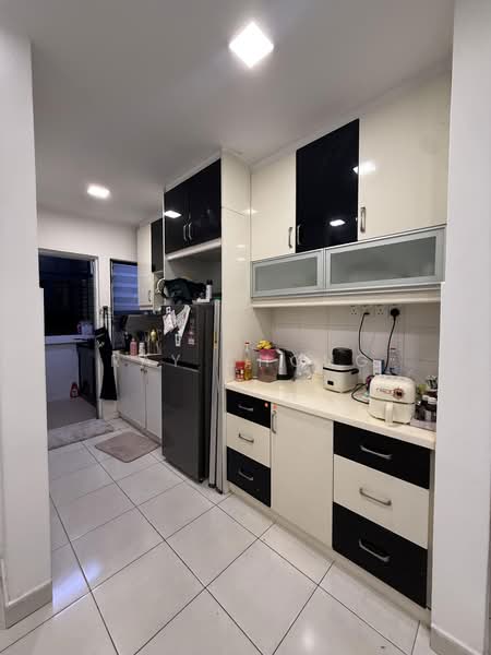 Servis Apartment untuk Disewa di Serviced Residence @ Pelangi Damansara Sentral - Ray Chong - Kitchen - PropertyGuru.com.my