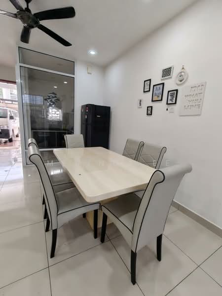2-storey Terraced House for Sale in Masai (Johor) - Melinda Ee - Dining Room - PropertyGuru.com.my