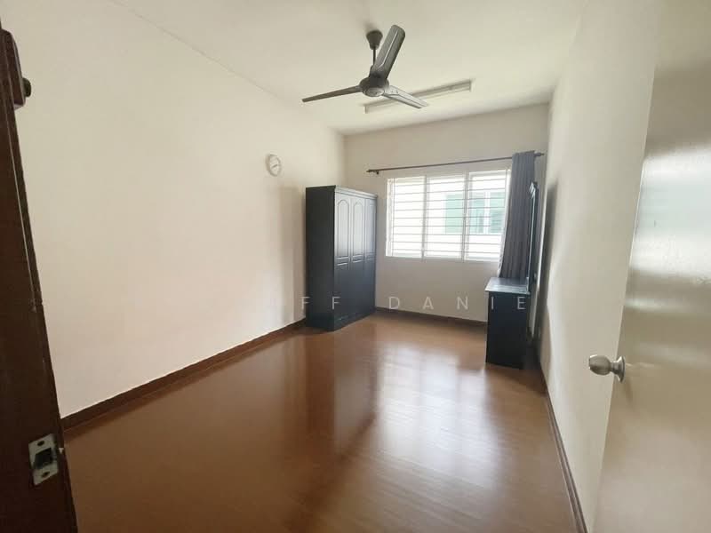 Terraced House for Sale in Shah Alam (Selangor) - Ashraff Daniel - Bedroom - PropertyGuru.com.my