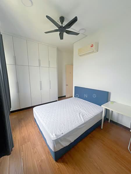 Service Residence for Sale at Subang Olives Residence - Miki Fong - Bedroom - PropertyGuru.com.my