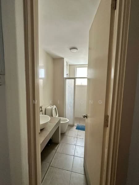 Service Residence for Sale at Subang Olives Residence - Miki Fong - Bathroom - PropertyGuru.com.my