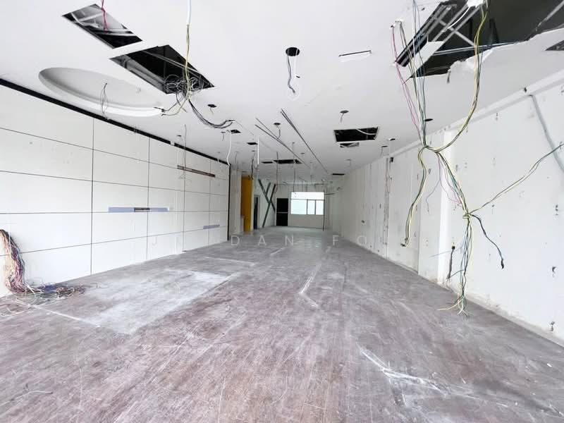 Shop / Office for Sale in Bay Avenue (Bayan Lepas) - Jordan Foo - Interior - PropertyGuru.com.my