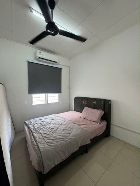 2-storey Terraced House for Sale in Taman JP Perdana (Johor Bahru) - Kennly Chia - Bedroom - PropertyGuru.com.my