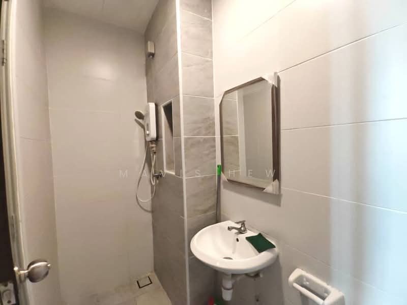 Kondominium untuk Disewa di KSL Residence 2 @ Kangkar Tebrau - Mavis Hew - Bathroom - PropertyGuru.com.my