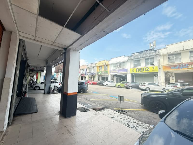 Shop for Rent in Taman Universiti (Skudai) - Mandy Goh Siew Li - Exterior - PropertyGuru.com.my