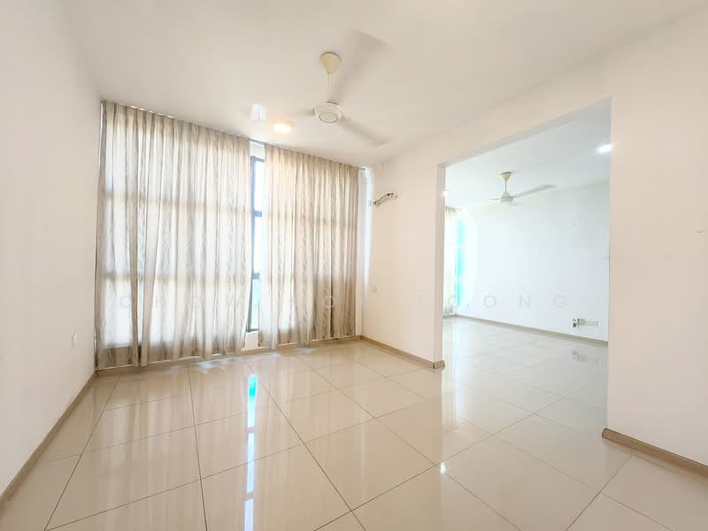 Service Residence for Rent at Vista Alam Serviced Apartment - Chow Kok Toong - Living Room - PropertyGuru.com.my
