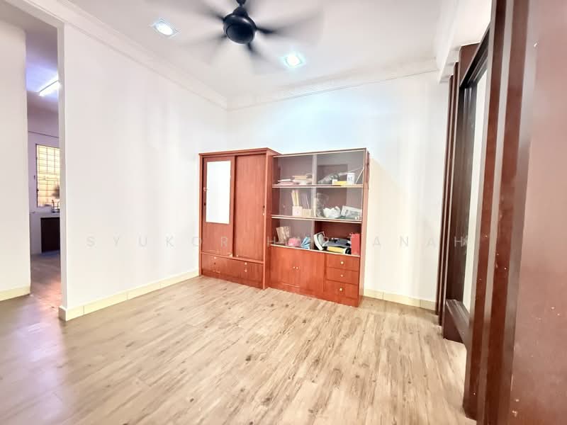 2-storey Terraced House for Sale in Shah Alam (Selangor) - Syukor Hartanah - Interior - PropertyGuru.com.my