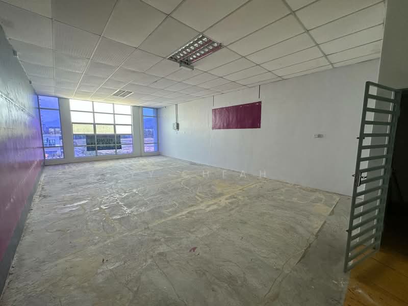 Shop / Office for Sale in Halaman Meru Permai (Ipoh) - YY Cheah - Interior - PropertyGuru.com.my