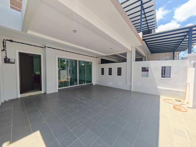 Rumah Teres 2 Tingkat untuk Dijual di Dengkil (Selangor) - Fairus Muhd - Exterior - PropertyGuru.com.my