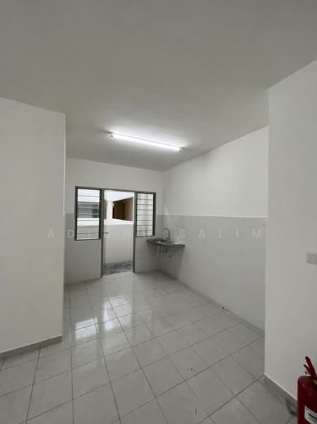 Pangsapuri untuk Dijual di Pangsapuri Aranda - Adibah Salim - Kitchen - PropertyGuru.com.my