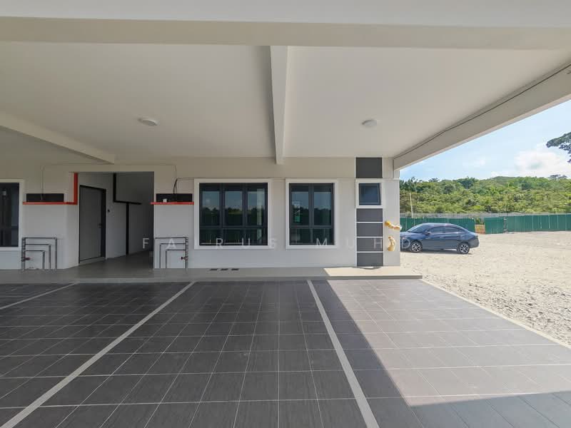 Townhouse for Sale in Dengkil (Selangor) - Fairus Muhd - Exterior - PropertyGuru.com.my