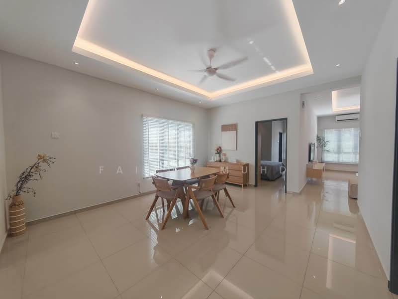 Townhouse for Sale in Dengkil (Selangor) - Fairus Muhd - Dining Room - PropertyGuru.com.my