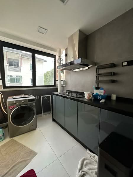 Rumah Bandar untuk Dijual di Seri Kembangan (Selangor) - JUSTIN TAN - Kitchen - PropertyGuru.com.my