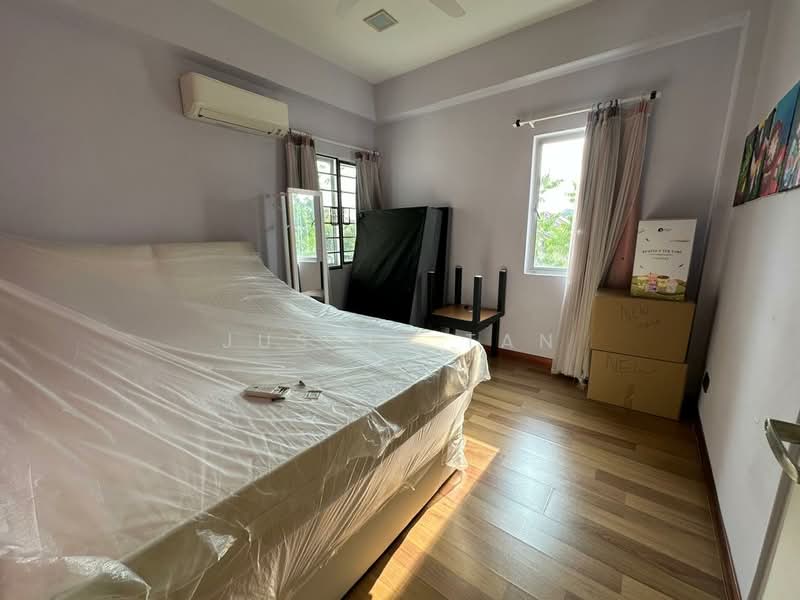 Rumah Bandar untuk Dijual di Seri Kembangan (Selangor) - JUSTIN TAN - Bedroom - PropertyGuru.com.my