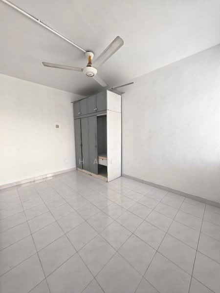 Flat for Sale at Taman Lip Sin Block 1, 3 & 5 - Chan YB - Interior - PropertyGuru.com.my