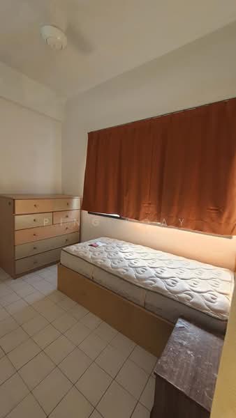 Kondominium untuk Dijual di Edgecumbe Court - Ping Koay - Bedroom - PropertyGuru.com.my