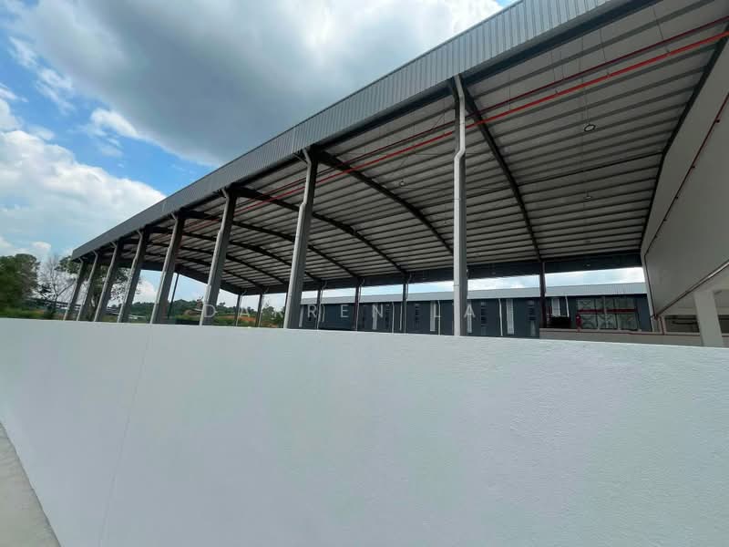 Factory for Rent in Rawang (Selangor) - Darren Lai - Exterior - PropertyGuru.com.my