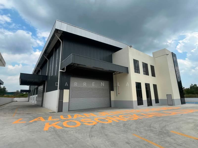 Factory for Rent in Rawang (Selangor) - Darren Lai - Exterior - PropertyGuru.com.my