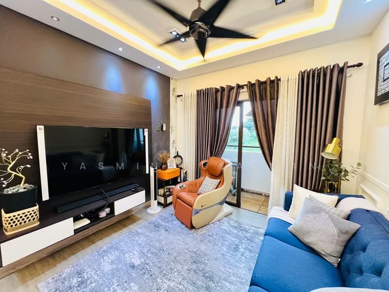 Pangsapuri untuk Dijual di Desa Saujana - Yasmin Sulaiman - Living Room - PropertyGuru.com.my