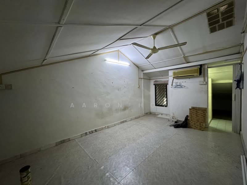 1-storey Terraced House for Sale in Taman Daya (Johor Bahru) - Aaron How - Interior - PropertyGuru.com.my