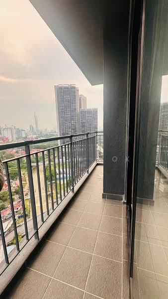 Pangsapuri untuk Disewa di Residensi Max - Kelly Kok - Balcony - PropertyGuru.com.my