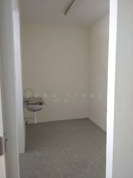 Pangsapuri untuk Dijual di Desa Green - Tong Liang Ooi - Interior - PropertyGuru.com.my